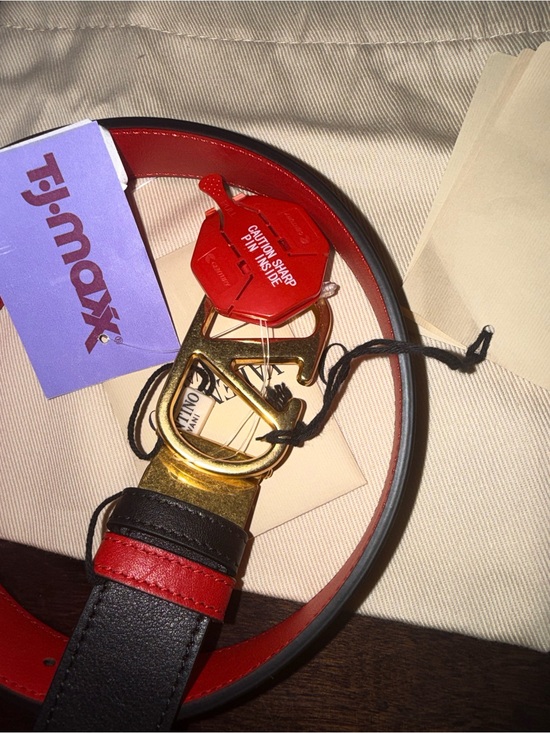 Valentino Garavani Reversible Black and Red Leather Logo Buckle Belt